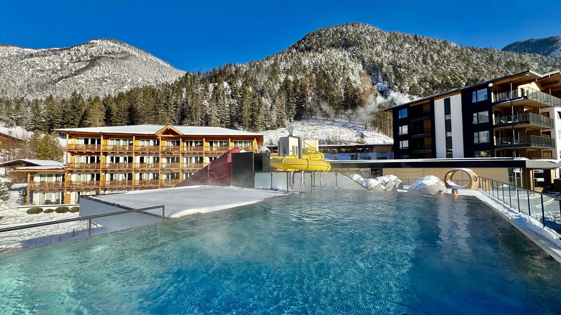 Just a few clicks to your holiday offer